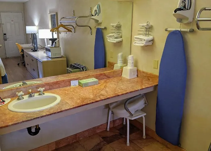 Days By Wyndham Bullhead Hotel Bullhead City