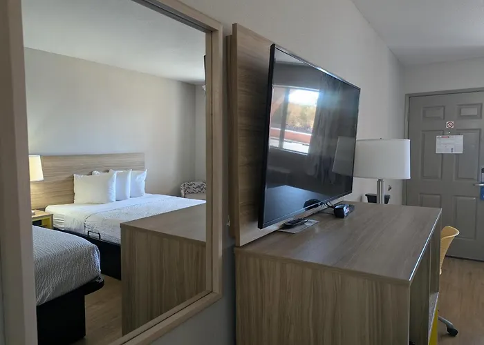 Hotel Days By Wyndham Bullhead 2*